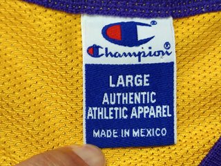 Camiseta Lakers BRYANT 8.  Talla XL