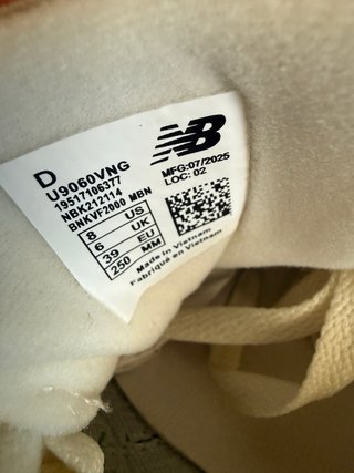 New Balance 9060 Verde/Blanco