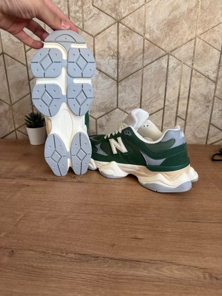New Balance 9060 Verde/Blanco