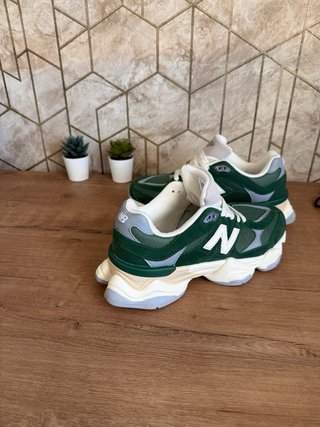 New Balance 9060 Verde/Blanco