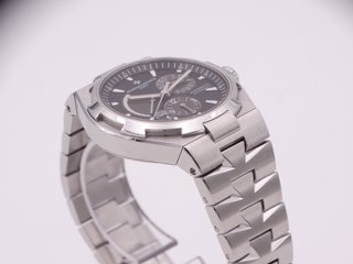 VACHERON CONSTANTIN Overseas Dual Time CAJA