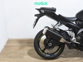 SUZUKI GSX R 1000