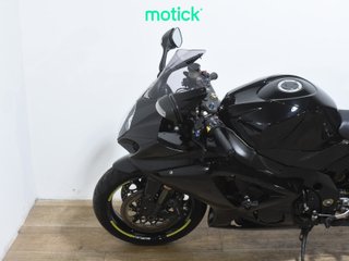 SUZUKI GSX R 1000