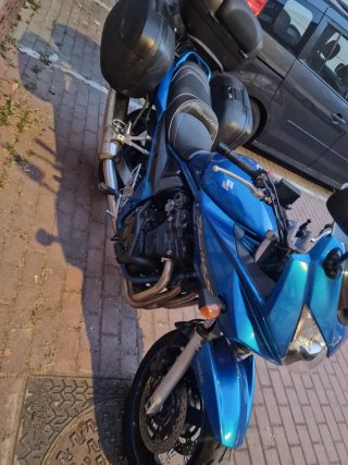Suzuki Bandit 650s Naked Azul
