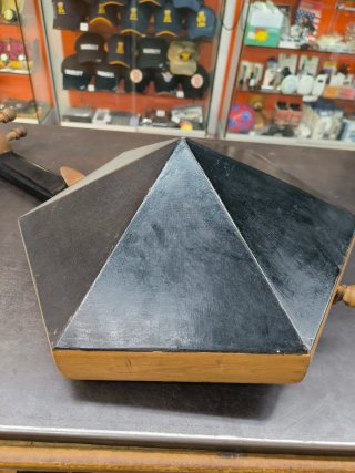 Guitarra Hexagonal Artesanal