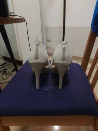 Tacchi beige da donna