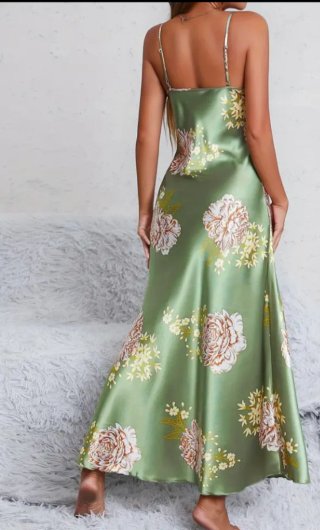 Vestido largo floral verde