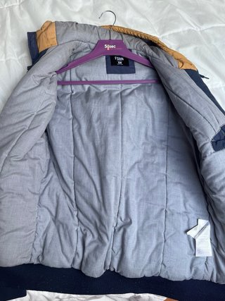Abrigo FSBN Talla L Color Beige y Azul