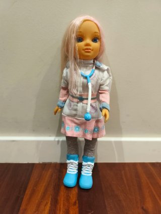Nancy Nieve Doctora