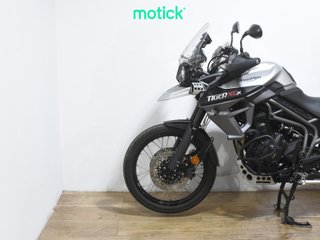 TRIUMPH TIGER 800 XCX (TRES MALETAS)