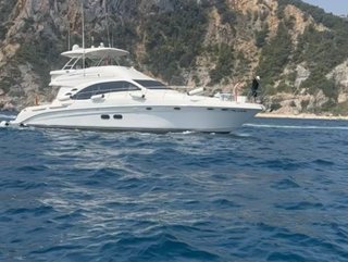 Sea Ray 550 Sedan Bridge