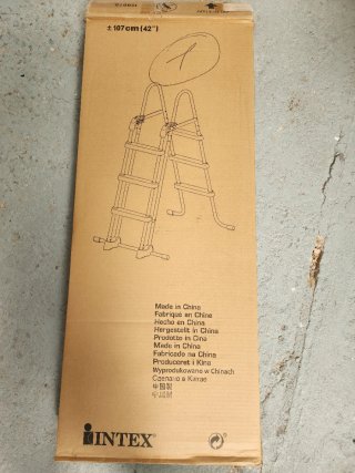 Escalera Piscina Intex 107 cm