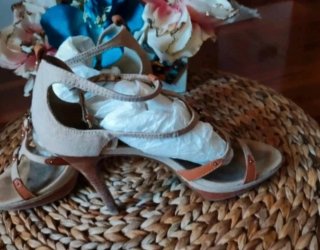 Sandali donna beige e marrone
