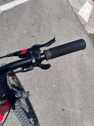 Bicicleta B'TWIN Rockrider 540 27.5