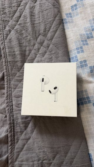 Apple AirPods 3ª Genbianchi prezzo trattabile