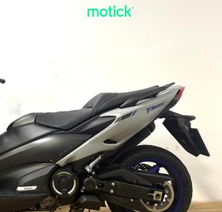YAMAHA TMAX 560