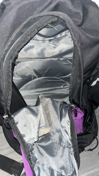 Mochila Altus Esquí Negra y Morada