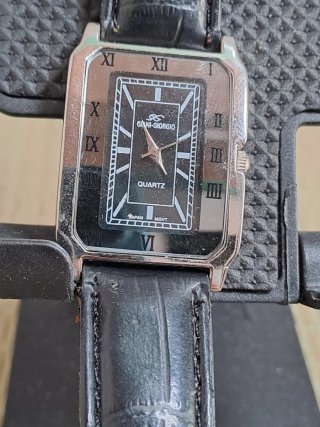 Reloj GIANNI GIORGIO para reparar o piezas