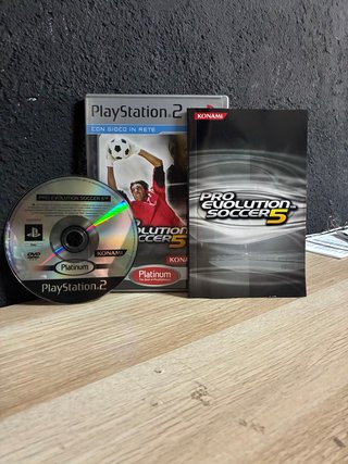 Pro Evolution Soccer 5 PS2 (PES 2005)