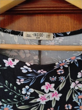Vestido INSIDE floral negro y rosa Talla S