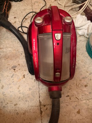 Aspiradora Trineo Roja Filtro HEPA