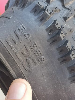 Copertone Hutchinson Python 2 26x2.25 Tubeless