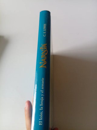 Libro "el león, la bruja y el armario".