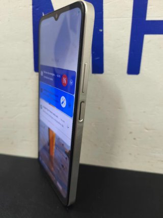Realme C33 4GB / 128GB 1 Año Garantía