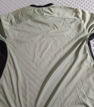 Camiseta Técnica +8000 Verde Talla L