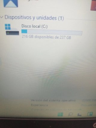 HP 250 G7 i5 8ª Gen 8GB RAM 256GB SSD