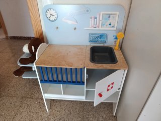 Mueble infantil veterinario