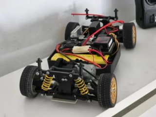 Coche RC BYCMO 27MHz Vintage