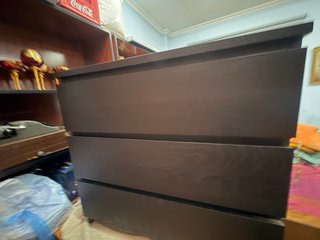 Cómoda Malm 3 cajones Ikea marrón