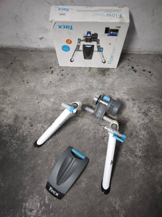Rodillo Tacx Flow Smart