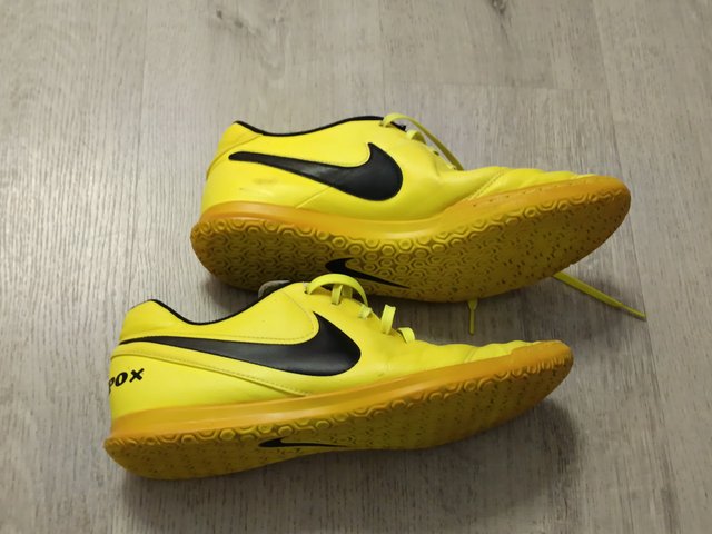 Zapatillas Nike Tiempo Talla 46 (30 cm)
