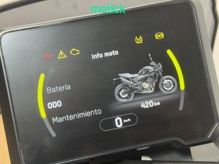 HUSQVARNA SVARTPILEN 801 (A)