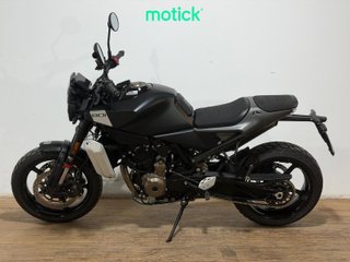 HUSQVARNA SVARTPILEN 801 (A)