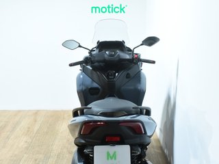 YAMAHA TRICITY 300