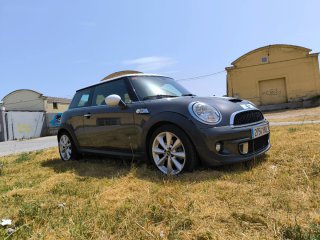 MINI Cooper SD 143CV 3P
