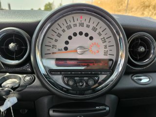 MINI Cooper SD 143CV 3P
