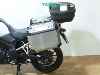 SUZUKI V STROM 1000 (TRES MALETAS)