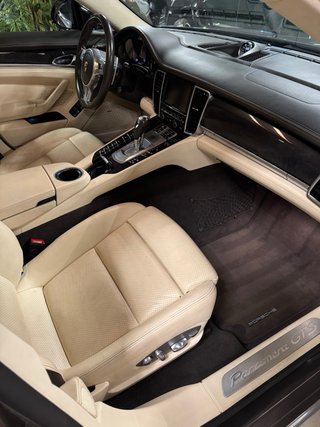 Porsche Panamera 2016