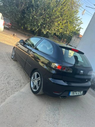 SEAT Ibiza 2004