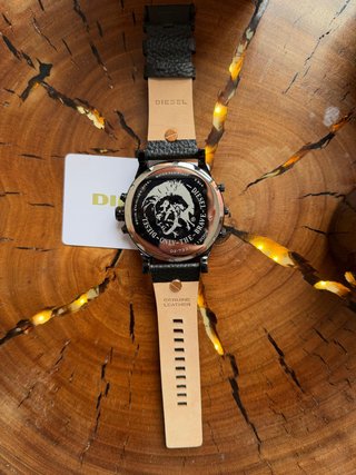 Reloj Diesel DZ7350 Negro y Dorado