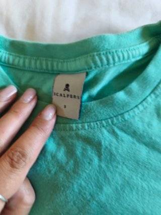 Camiseta verde azulado