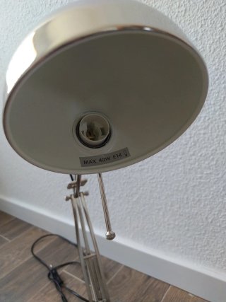 Flexo de cromo articulado