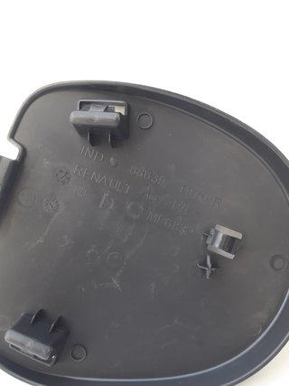 EMBELLECEDOR TAPA DEL MALETERO DER - DACIA DOKKER.