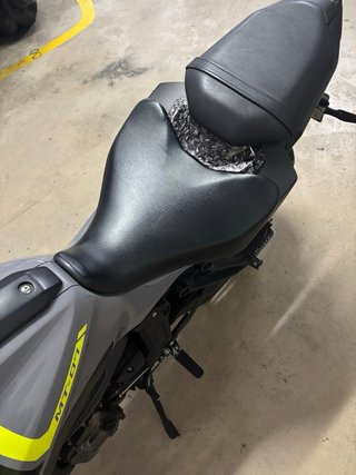 Yamaha MT07 abs Gris y Amarillo