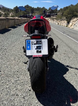 Ducati Monster 937 A2 Roja