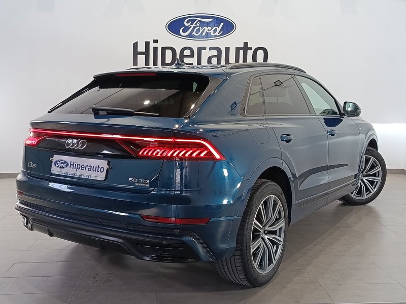 Audi Q8 2019, foto 6